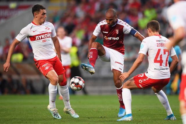 意天空：那不勒斯有意尤文后卫达尼洛