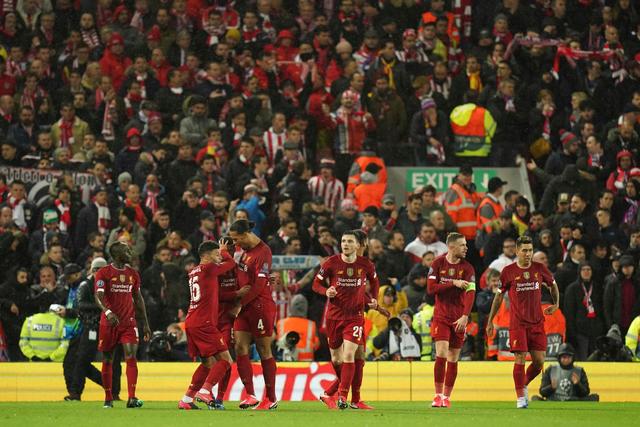 胡梅尔斯前妻：我非常爱我的前夫 我生活中缺男人